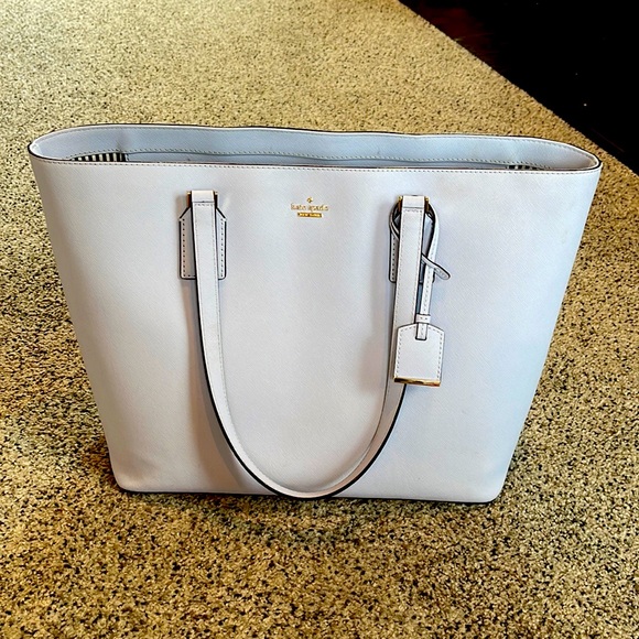 kate spade Handbags - Kate Spade Shoulder Bag